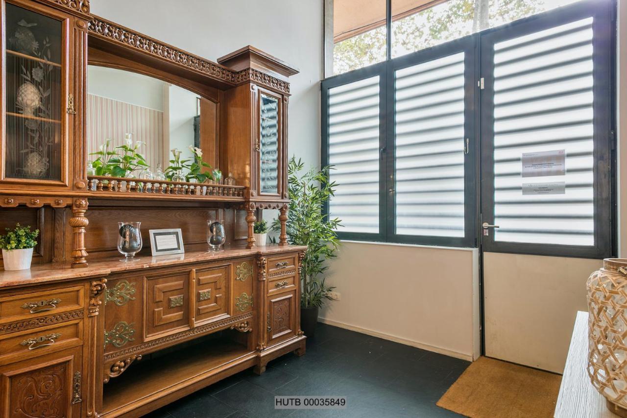 Alcam Les Corts Apartment Barcelona