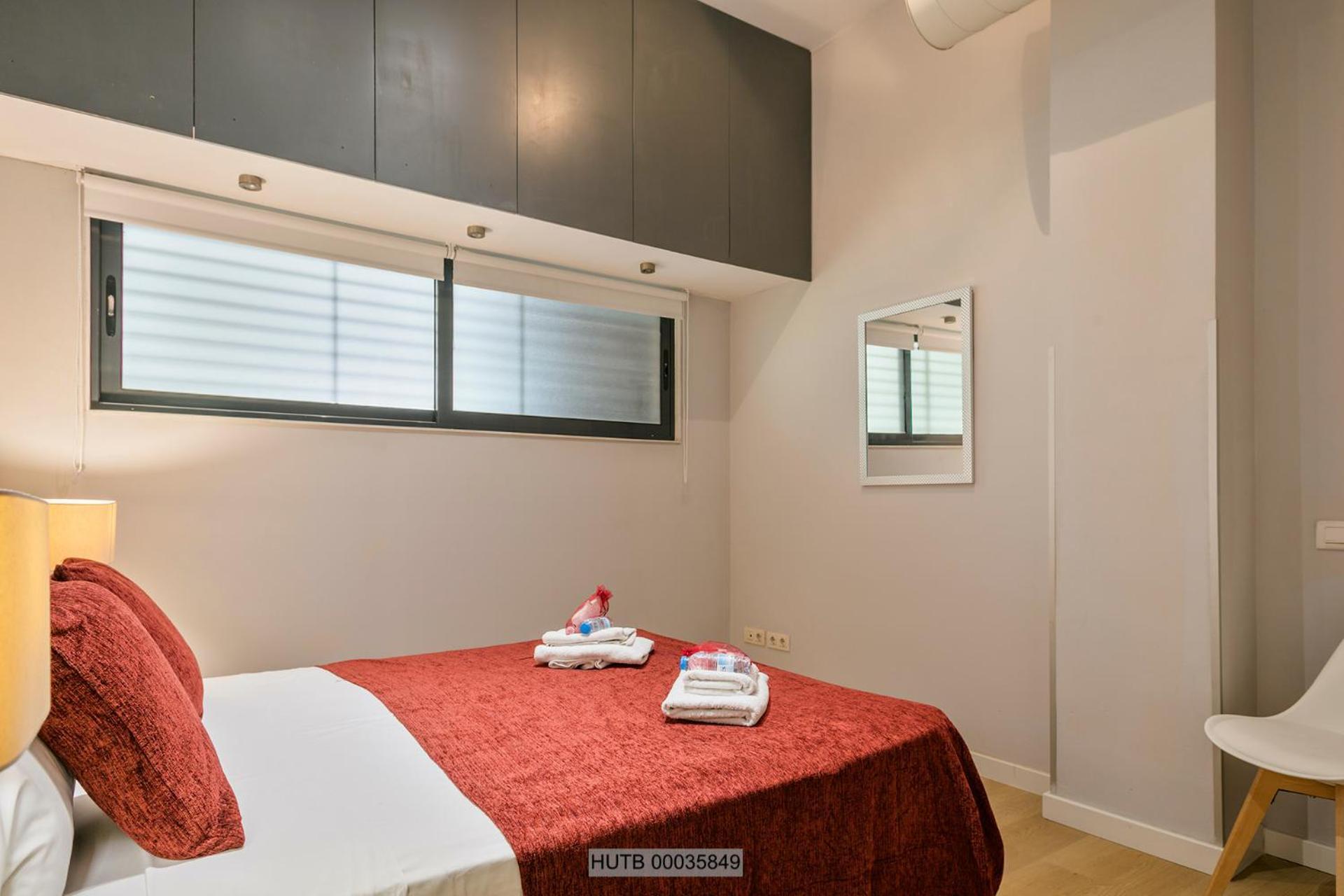 Alcam Les Corts Apartment *